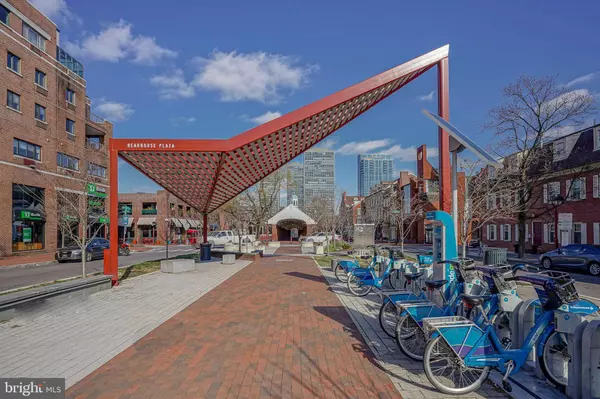 200-10 LOMBARD ST #601, Philadelphia, PA 19147