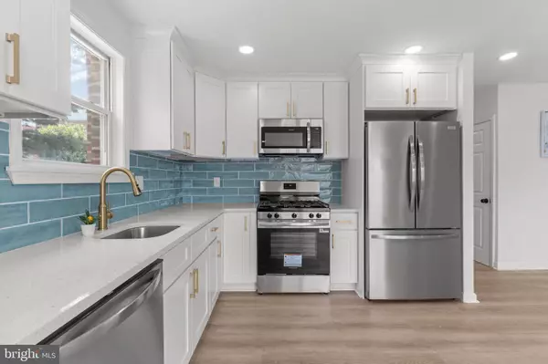 2234 LANSING ST, Philadelphia, PA 19152