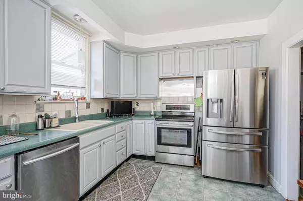 1919 LANSING ST, Philadelphia, PA 19111