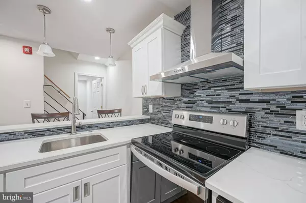 1929 N 9TH ST, Philadelphia, PA 19122