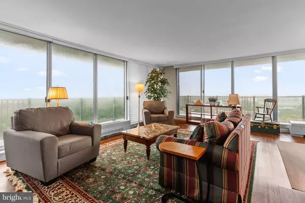 3900 FORD RD #20O, Philadelphia, PA 19131