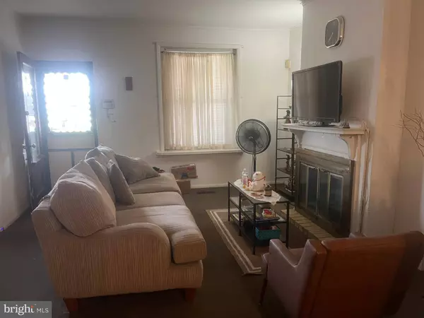 5703 VANDIKE ST, Philadelphia, PA 19135