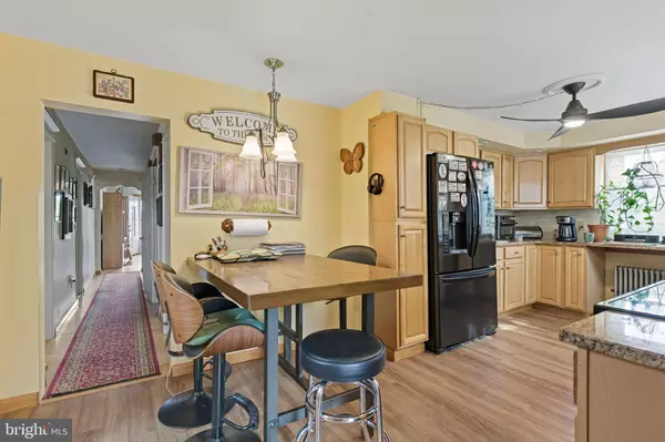 2645 KNIGHTS RD, Bensalem, PA 19020