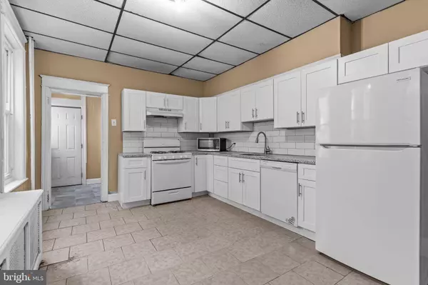 6440 HAVERFORD AVE, Philadelphia, PA 19151