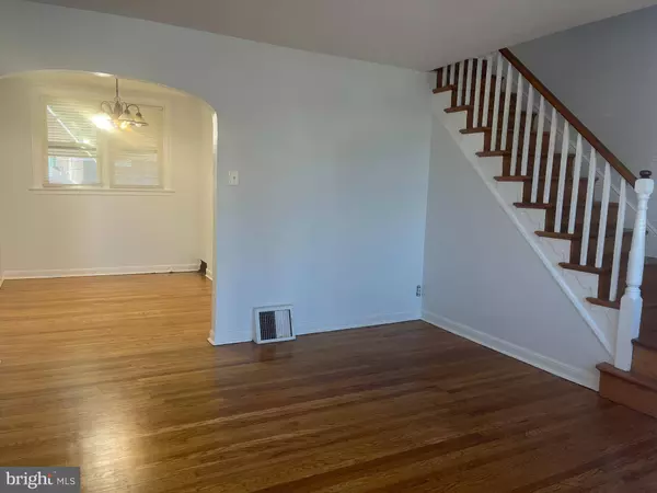 4252 M ST, Philadelphia, PA 19124