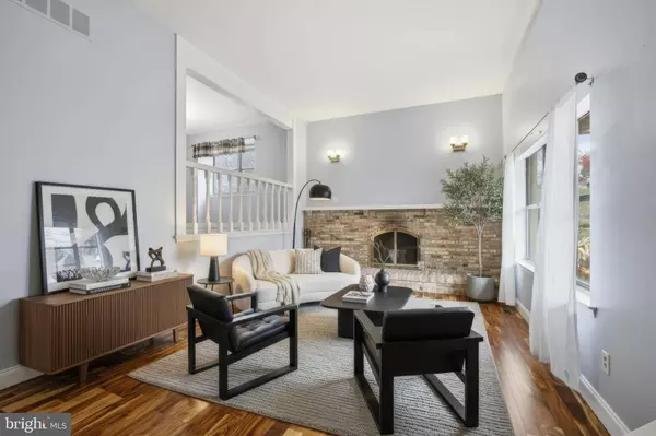 625 VALLEY STREAM CIR, Feasterville Trevose, PA 19053