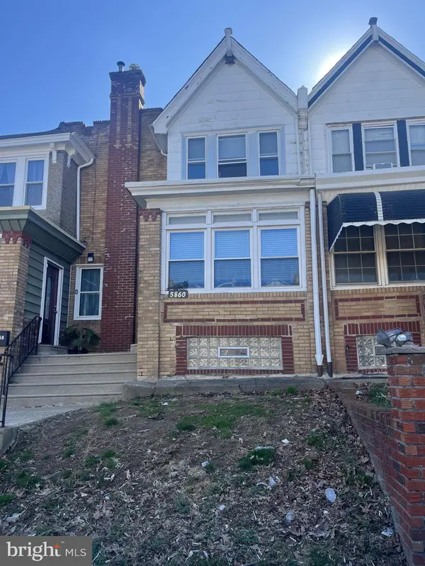 5860 BRUSH RD, Philadelphia, PA 19138