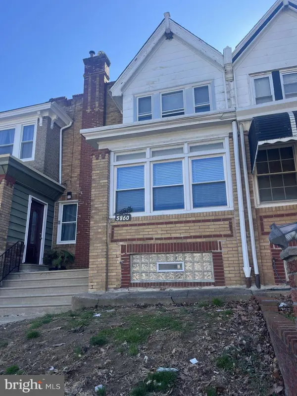 5860 BRUSH RD, Philadelphia, PA 19138