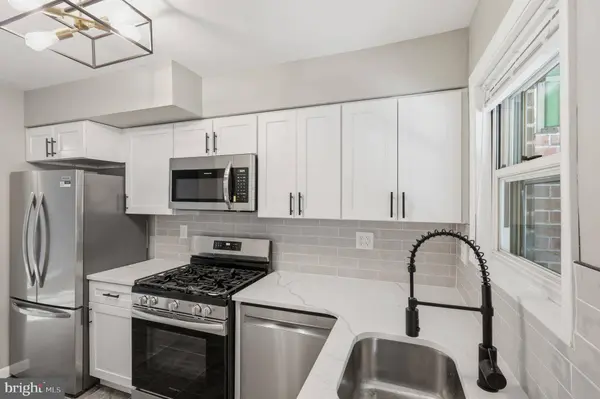 2942 ARLAN AVE, Philadelphia, PA 19136