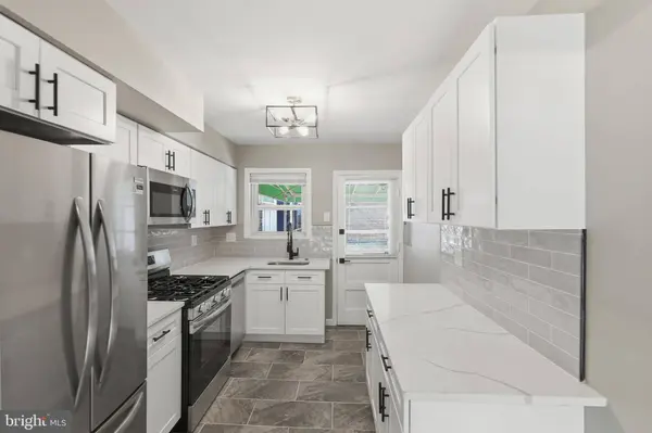 2942 ARLAN AVE, Philadelphia, PA 19136