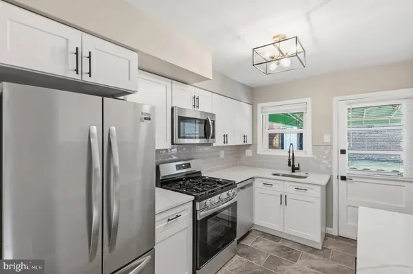 2942 ARLAN AVE, Philadelphia, PA 19136