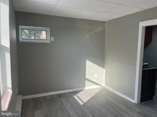 2666-00 BRIDGE ST #1ST FLOOR REAR, Philadelphia, PA 19137