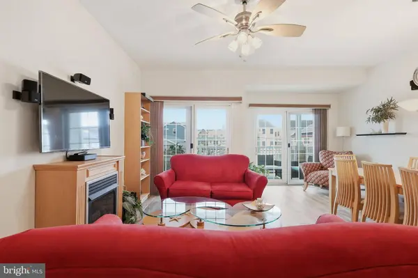413 W CEDAR AVE #C, Wildwood, NJ 08260