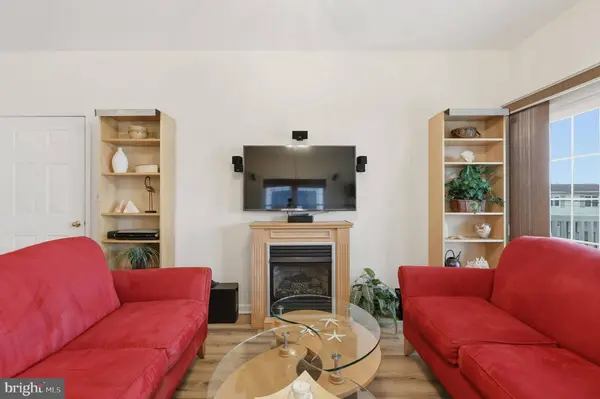 413 W CEDAR AVE #C, Wildwood, NJ 08260