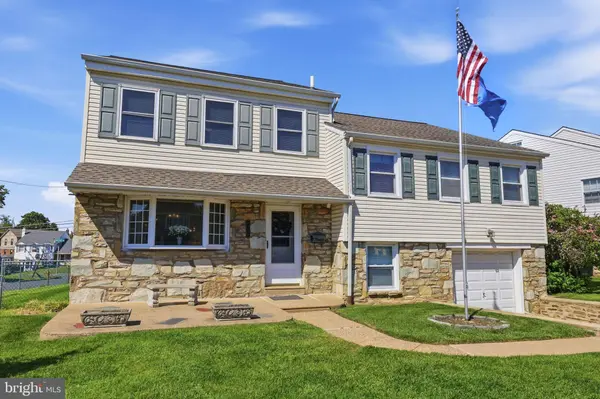 8000 COLFAX ST, Philadelphia, PA 19136