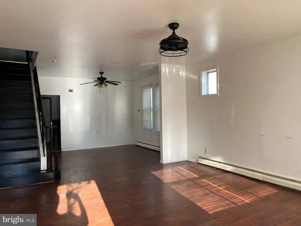 4212 MERIDIAN ST, Philadelphia, PA 19136