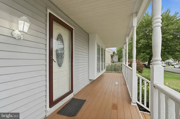 315 TENBY CHASE DR, Delran, NJ 08075