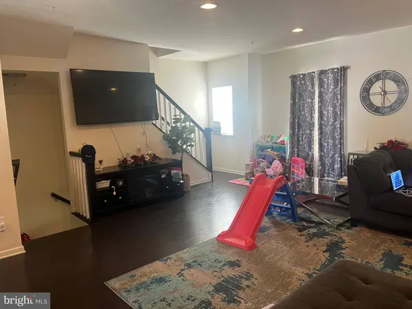 141 GRAYSTONE DR, Feasterville Trevose, PA 19053