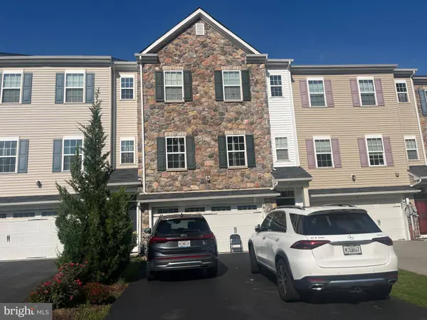 141 GRAYSTONE DR, Feasterville Trevose, PA 19053