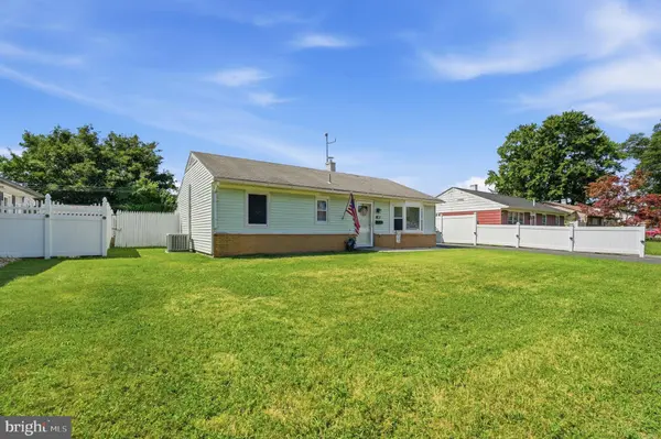 906 MAURI AVE, Croydon, PA 19021