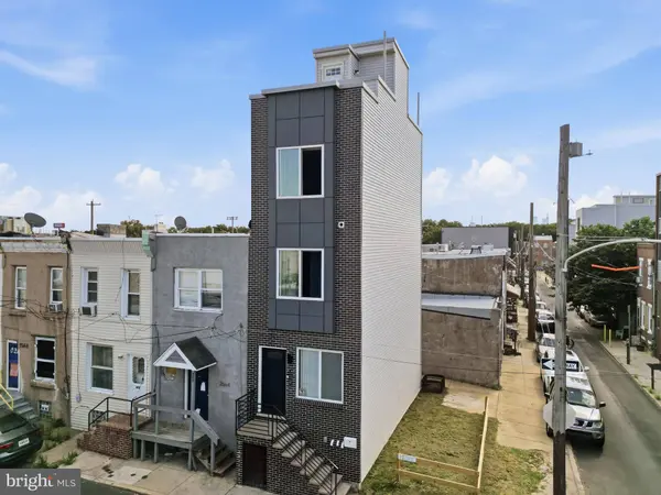 2562 E AUBURN ST, Philadelphia, PA 19134