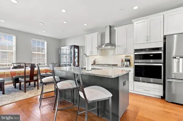 12 JESSOP LN, Hatboro, PA 19040