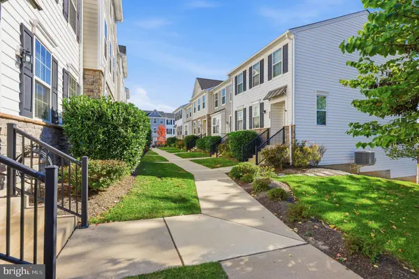 12 JESSOP LN, Hatboro, PA 19040