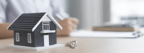 Real Estate Agent in Edgecombe County, NC for Buyers | JWRE,Jason Walters