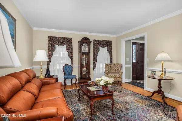 1308 Drivers CIR, Rocky Mount, NC 27804