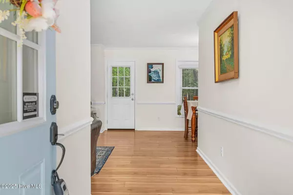 2108 Canterbury RD, Clayton, NC 27520