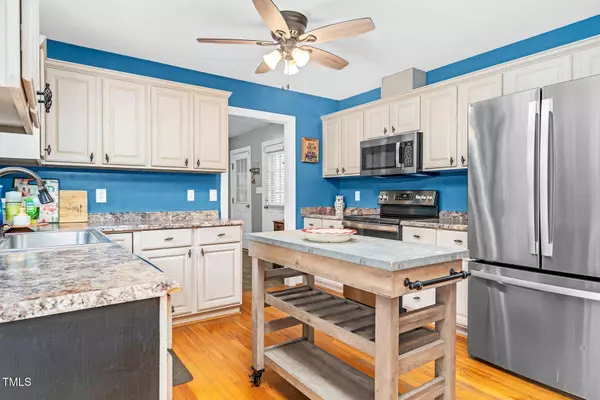 1576 Cheves Road, Zebulon, NC 27597