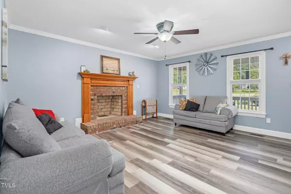 1576 Cheves Road, Zebulon, NC 27597