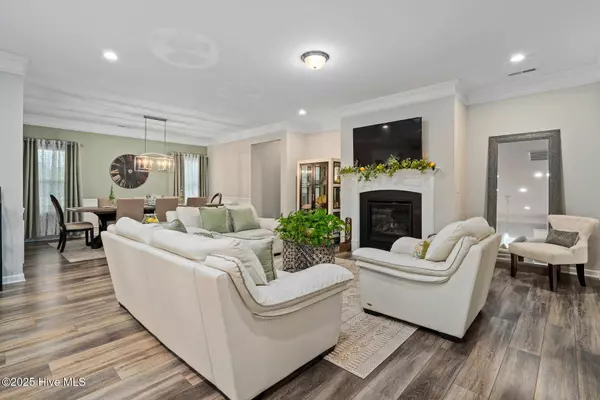 3909 Mendenhall DR, Zebulon, NC 27597