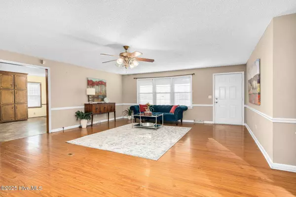 4536 Massey RD, Zebulon, NC 27597