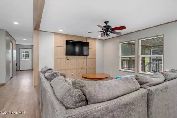 7022 Flower Hill RD, Middlesex, NC 27557