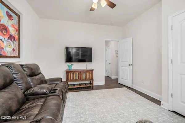 1409 Sage Tree DR, Zebulon, NC 27597