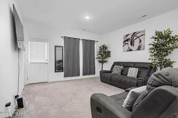 2903 Cliff CT W, Wilson, NC 27893