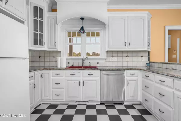 1230 Sykes RD, Spring Hope, NC 27882