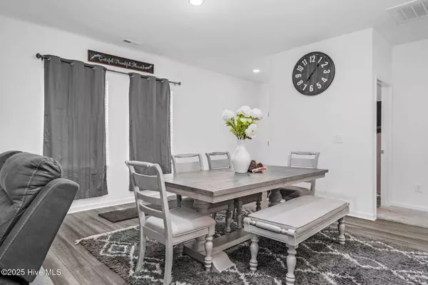 2903 Cliff CT W, Wilson, NC 27893