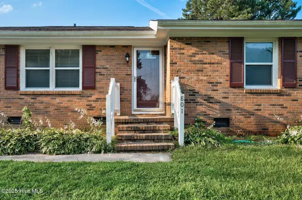 801 Lincoln DR, Rocky Mount, NC 27801