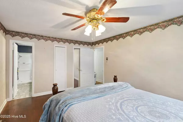 6205 Dello ST, Durham, NC 27712