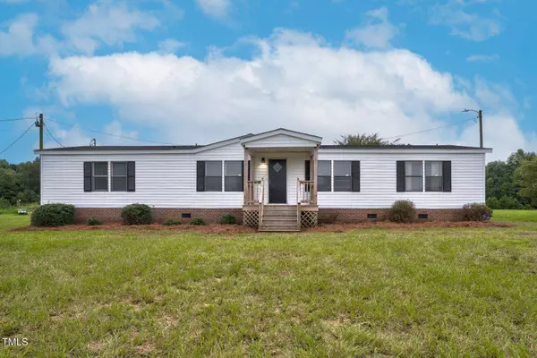 8011 Wiggins Mill Road, Lucama, NC 27851