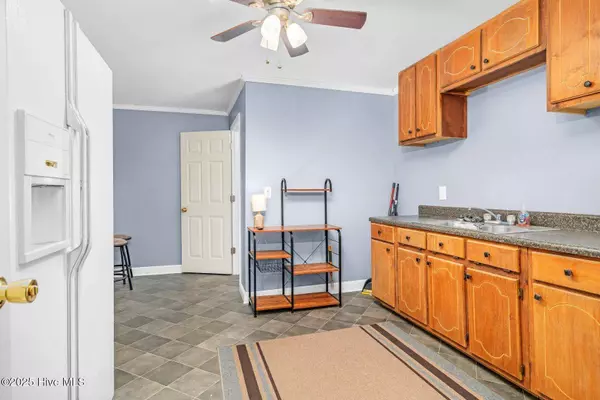 122 Natchez DR, Louisburg, NC 27549