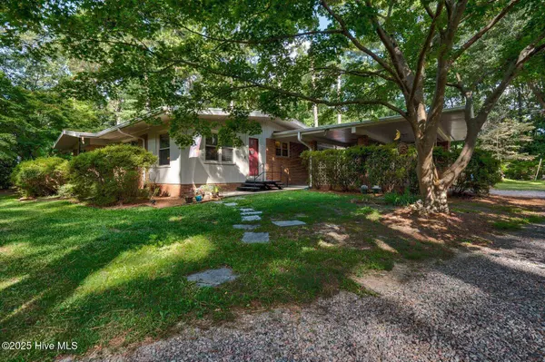 9698 Us 64, Spring Hope, NC 27882