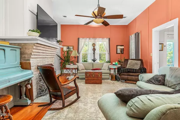 512 W Nash Street, Spring Hope, NC 27882