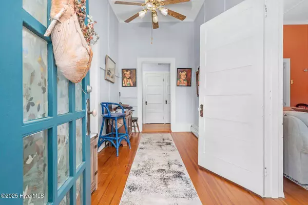 512 W Nash ST, Spring Hope, NC 27882