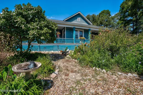 512 W Nash ST, Spring Hope, NC 27882