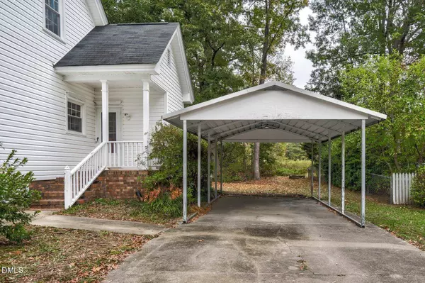 1704 Old Barn Road, Rocky Mount, NC 27804