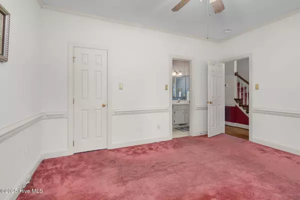 1704 Old Barn RD, Rocky Mount, NC 27804