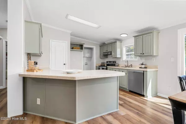 11065 Beaver Dam RD, Middlesex, NC 27557